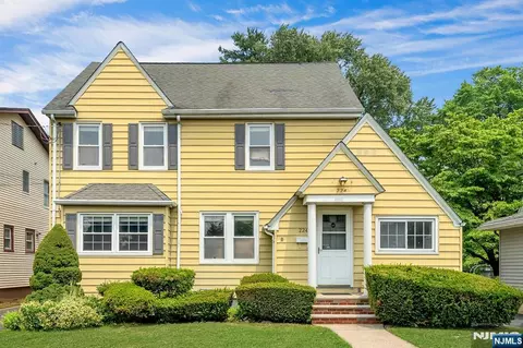 224 Euclid Ave, Hackensack, NJ 07601 photo 2