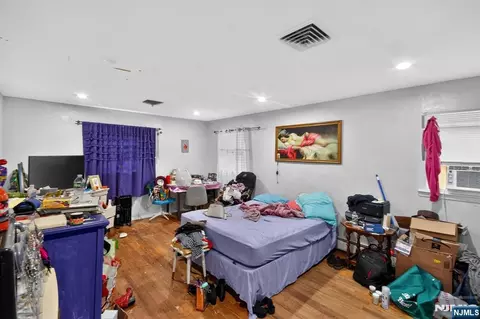 Bedroom - 464 Tulane Ct, Paramus, NJ 07652 photo 4 of 4