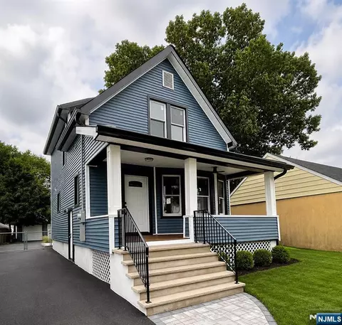 340 Watson Ave, Lyndhurst, NJ 07071