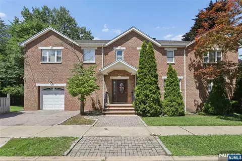 340 Madison Ave, New Milford, NJ 07646