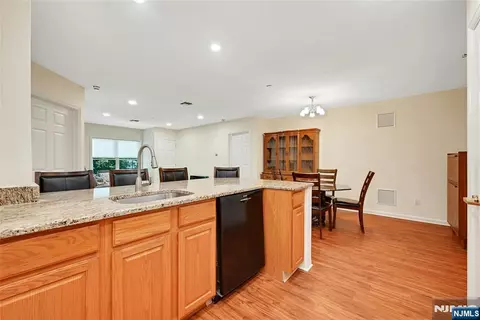 Other - 189 Forest Ave #211, Paramus, NJ 07652 photo 5 of 7