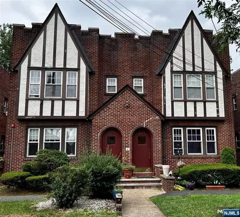 437 Stockton Pl #3, Englewood, NJ 07631