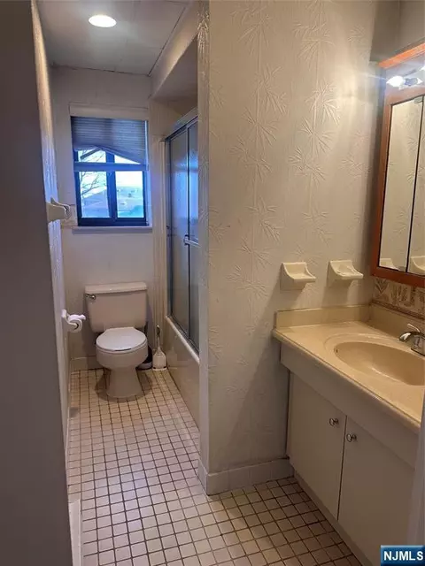 279 Clark St #C3, Hackensack, NJ 07601 photo 10