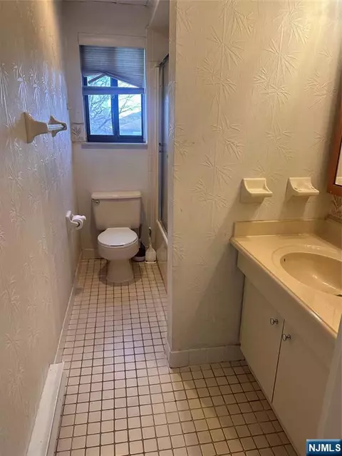 279 Clark St #C3, Hackensack, NJ 07601 photo 12