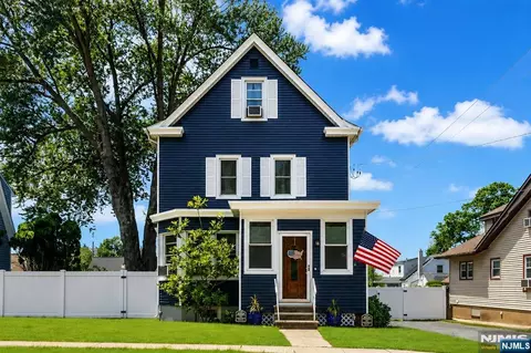 82 Elizabeth Ave, Elmwood Park, NJ 07407