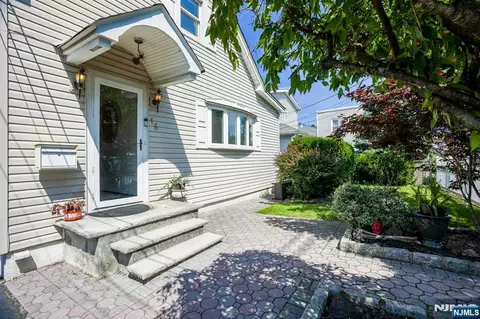 13 Chestnut St, Garfield, NJ 07026