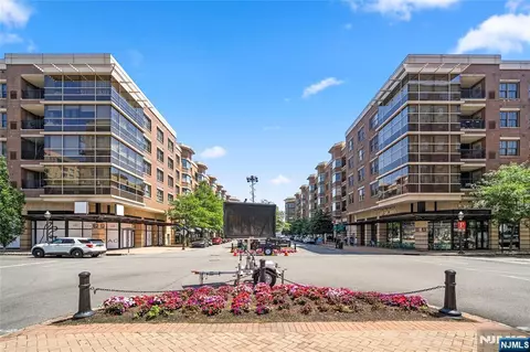 22 Ave At Port Imperial Ave #428, West New York, NJ 07093