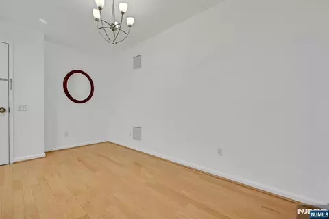 Living - 189 Forest, Paramus, NJ 07652 photo 2 of 7