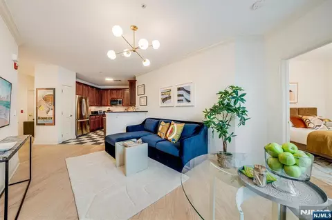 7312 Coventry Ct, Riverdale, NJ 07457