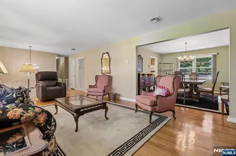 Other - 270 Midwood Rd, Paramus, NJ 07652 photo 1 of 3