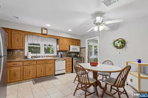 Kitchen - 270 Midwood Rd, Paramus, NJ 07652 photo 1 of 2