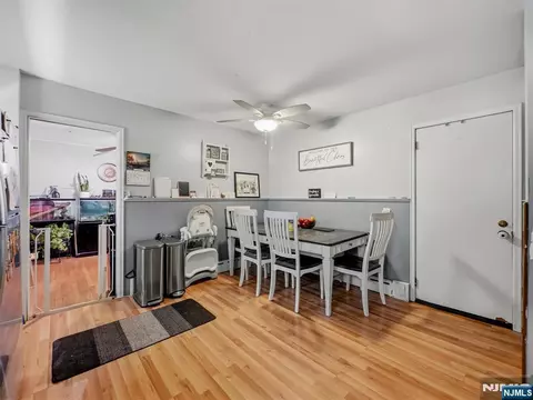 33 Prospect St, Paramus, NJ 07652 photo 11