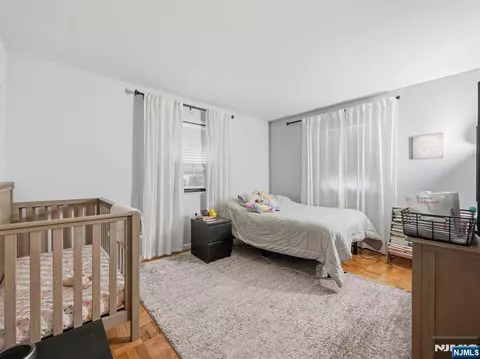 33 Prospect St, Paramus, NJ 07652 photo 16