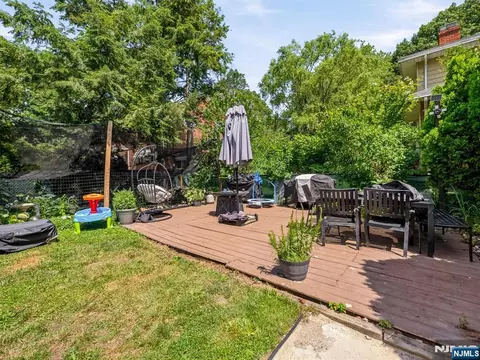 33 Prospect St, Paramus, NJ 07652 photo 29