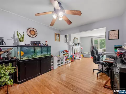 33 Prospect St, Paramus, NJ 07652 photo 9