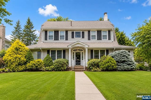 431 Maitland Ave, Teaneck, NJ 07666