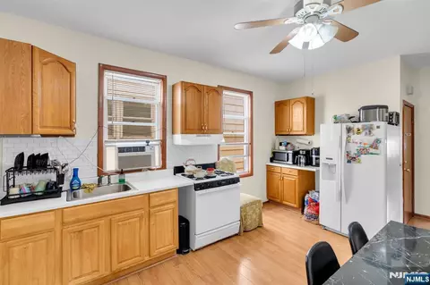 Kitchen - 152 Devon Ter, Kearny, NJ 07032 photo 2 of 2