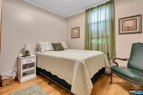 Bedroom - 152 Devon Ter, Kearny, NJ 07032 photo 3 of 4