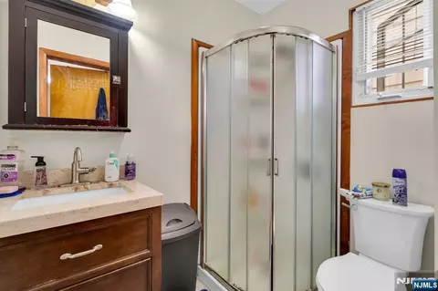 Bath - 152 Devon Ter, Kearny, NJ 07032 photo 2 of 2