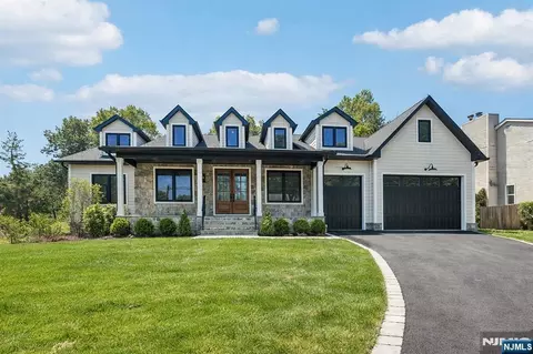 51 Herfort Rd, Wayne, NJ 07470