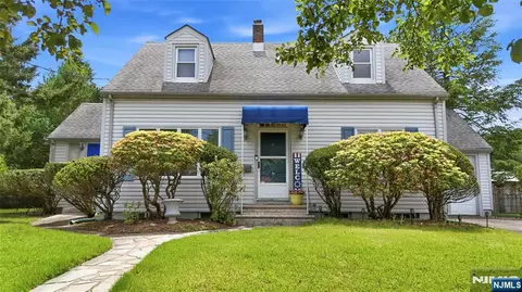 35 Passaic Ave, Woodland Park, NJ 07424