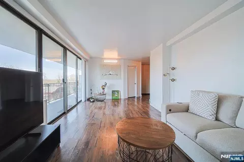 Other - 277 Prospect Ave #4A, Hackensack, NJ 07601 photo 2 of 5