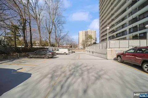 Exterior - 277 Prospect Ave #4A, Hackensack, NJ 07601 photo 8 of 8