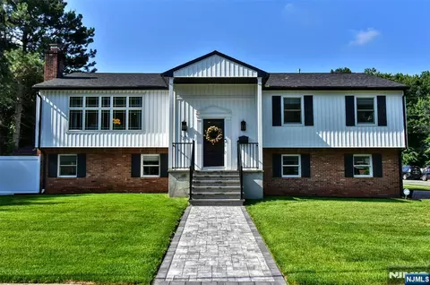 75 Demarest Ave, Emerson, NJ 07630