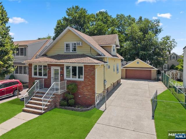 81 Huron Ave, Clifton, NJ 07013