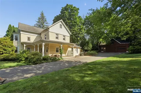 105 Harrison, Roseland, NJ 07068