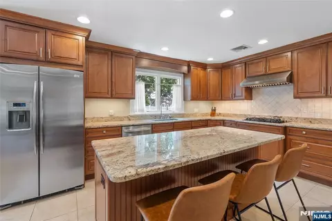 Kitchen - 28 Demarest Rd, Paramus, NJ 07652 photo 3 of 3