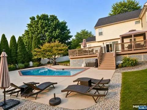 68 Carol Pl, Wayne, NJ 07470 photo 29