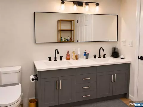 68 Carol Pl, Wayne, NJ 07470 photo 14