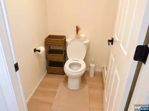 68 Carol Pl, Wayne, NJ 07470 photo 20