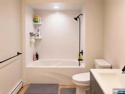 68 Carol Pl, Wayne, NJ 07470 photo 19