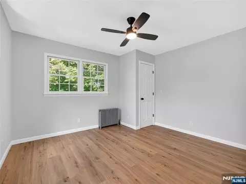 Bedroom - 538 Coolidge Pl, Paramus, NJ 07652 photo 7 of 9