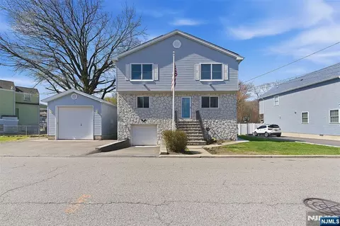 7 Franklin St, Little Ferry, NJ 07643