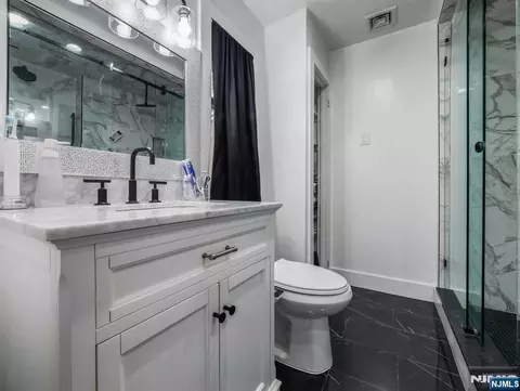 550 Berdan Ave, Wayne, NJ 07470 photo 20