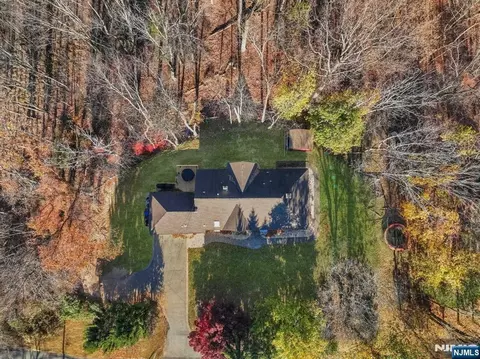 550 Berdan Ave, Wayne, NJ 07470 photo 31