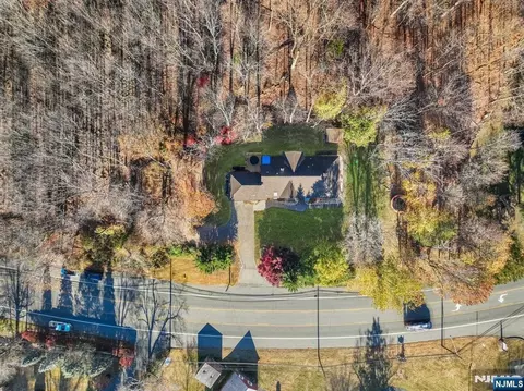 550 Berdan Ave, Wayne, NJ 07470 photo 30