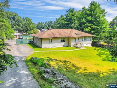 Other - 419 Ratzer Rd, Wayne, NJ 07470 photo 2 of 5