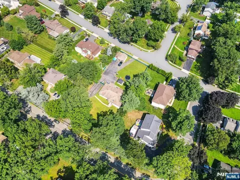 View/Area - 419 Ratzer Rd, Wayne, NJ 07470 photo 5 of 5