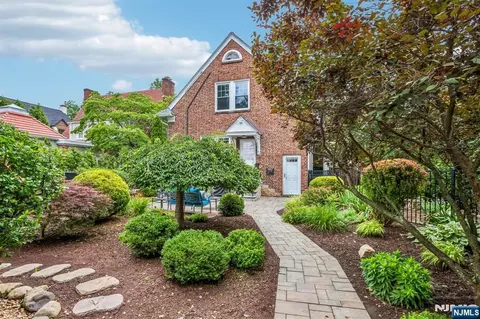 Exterior - 293 Euclid Ave, Hackensack, NJ 07601 photo 8 of 8