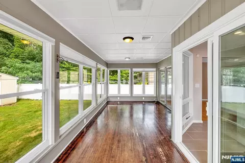 Exterior - 45 Jay Dr, Paramus, NJ 07652 photo 4 of 7