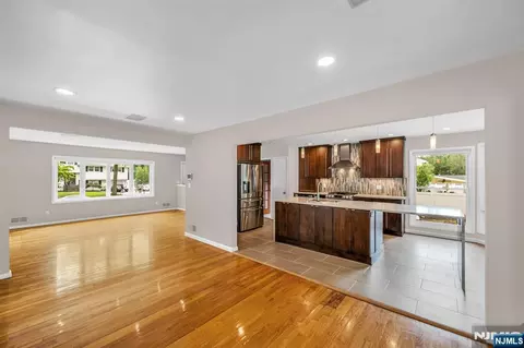 Other - 45 Jay Dr, Paramus, NJ 07652 photo 2 of 5