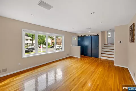 Living - 45 Jay Dr, Paramus, NJ 07652 photo 4 of 9