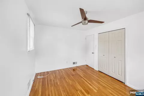 Bedroom - 45 Jay Dr, Paramus, NJ 07652 photo 4 of 6