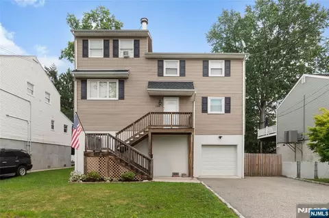 138 William St, Little Falls, NJ 07424