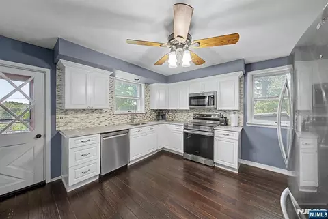 3 Valhalla Way, Rockaway, NJ 07866