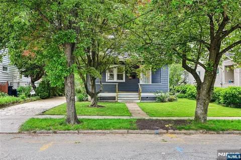 163 Poplar Ave, Hackensack, NJ 07601 photo 2